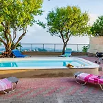 Villa Le Paradis D' Elli *
