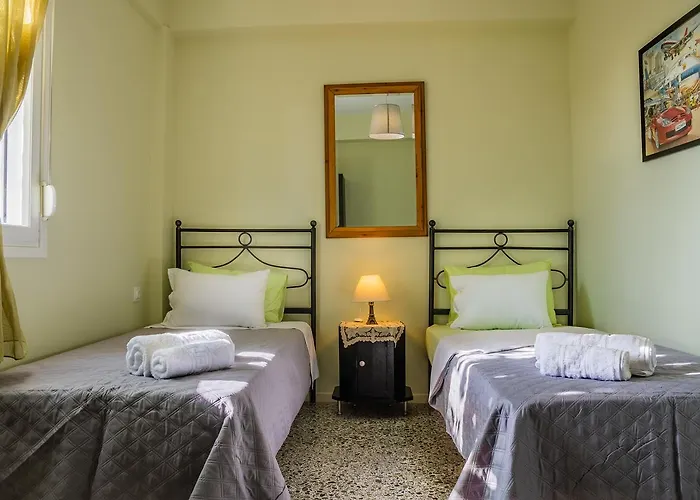 Le Paradis D' Elli Willa Lakíthra